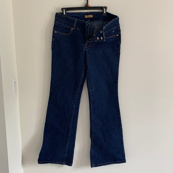 3/$15 - Vintage Tommy Jeans Women's Low Rise Denim  Stretch Hipster - Picture 1 of 5